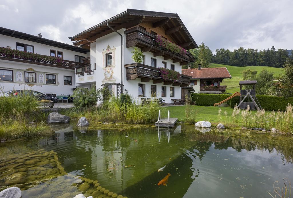 Landgasthof Pfarrwirt Hotel Thiersee Ngoại thất bức ảnh